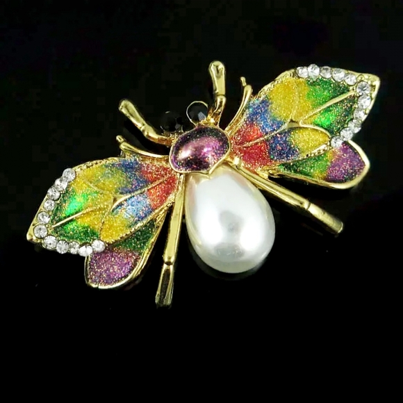 Gold plated Crystal rainbow pearl Bee brooch - Picture 5 of 13
